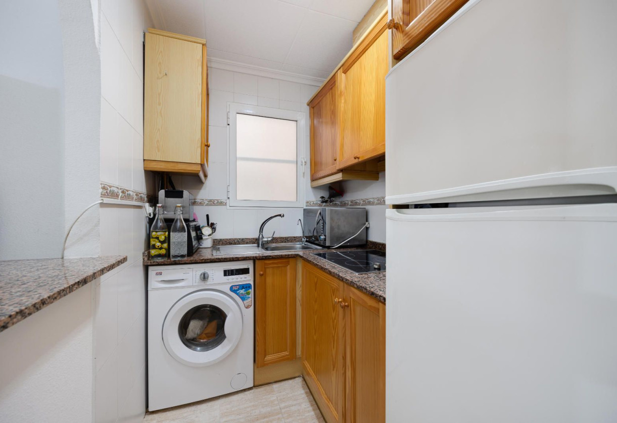 Resale · Apartment · Torrevieja · Playa del Cura