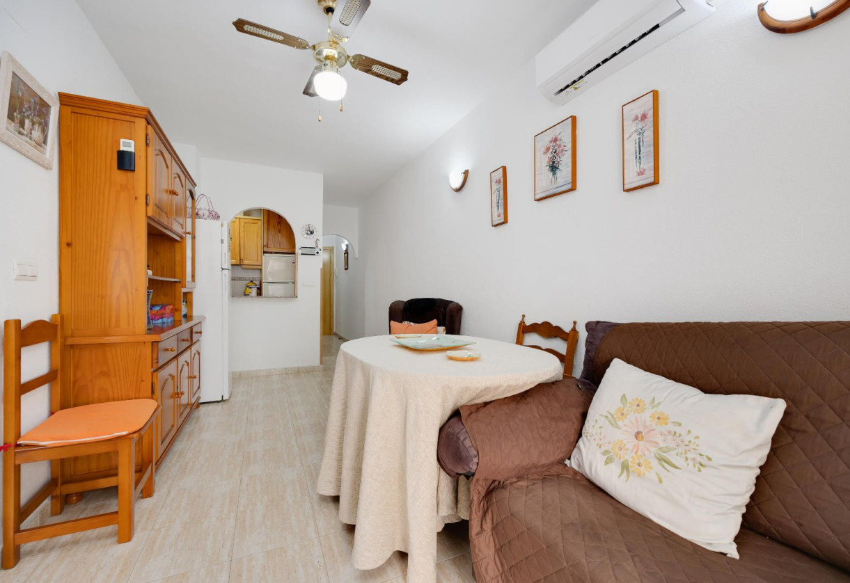 Resale · Apartment · Torrevieja · Playa del Cura