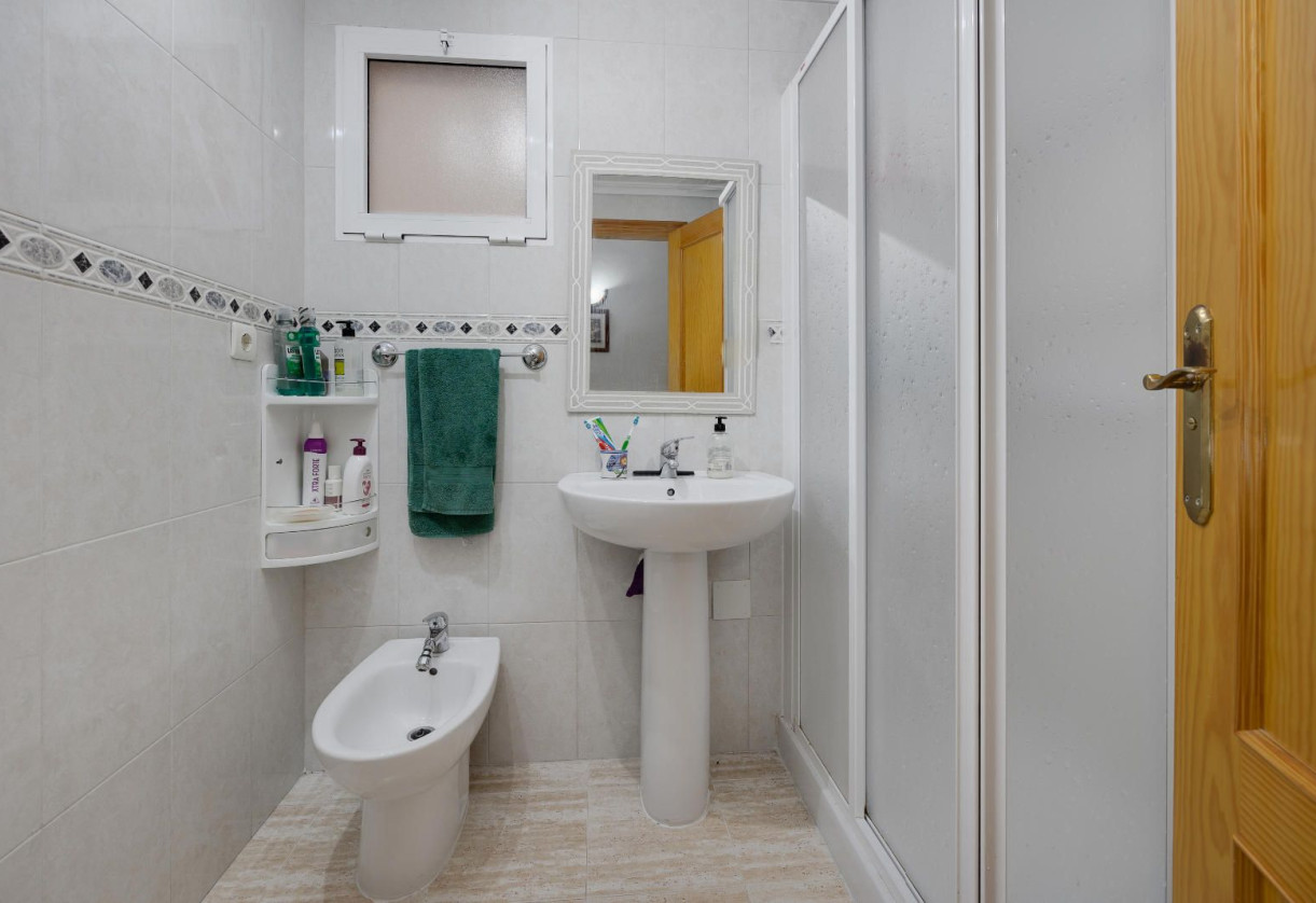 Resale · Apartment · Torrevieja · Playa del Cura