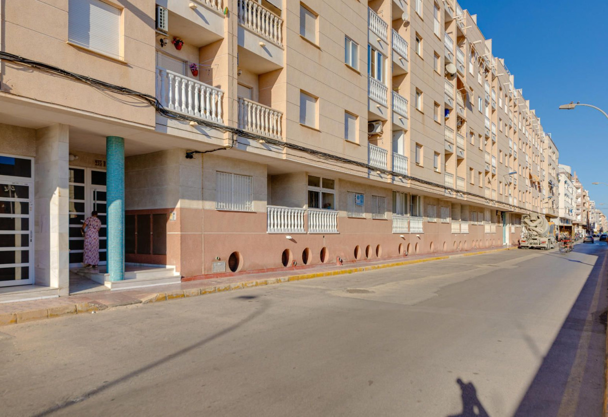 Resale · Apartment · Torrevieja · Playa del Cura