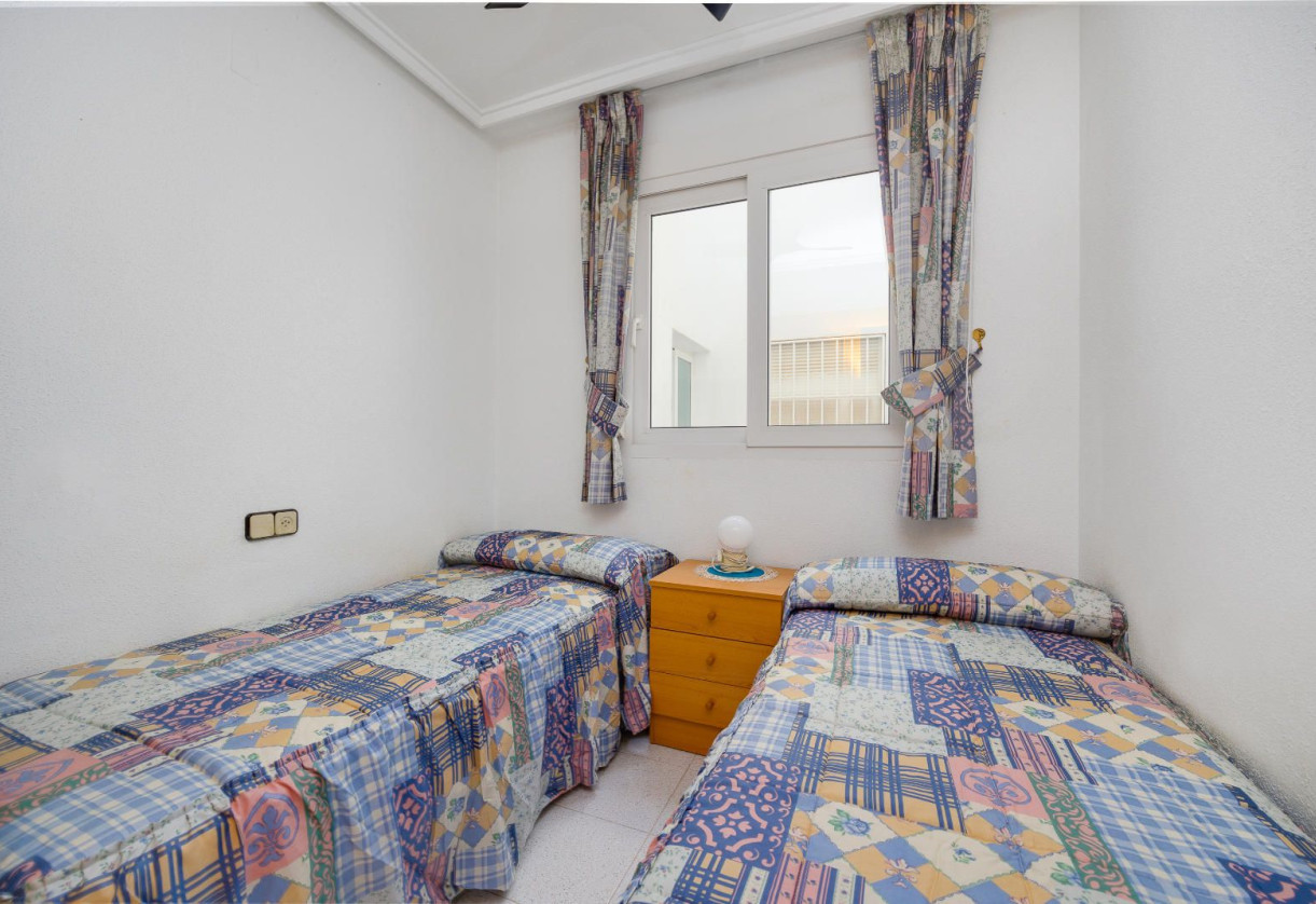 Sale · Apartment · Torrevieja · El Acequión - Los Náufragos