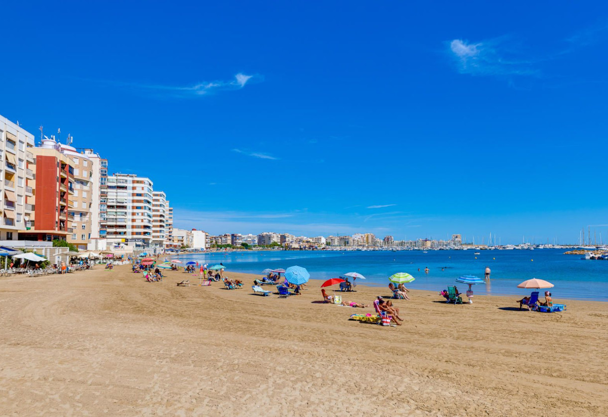 Sale · Apartment · Torrevieja · El Acequión - Los Náufragos