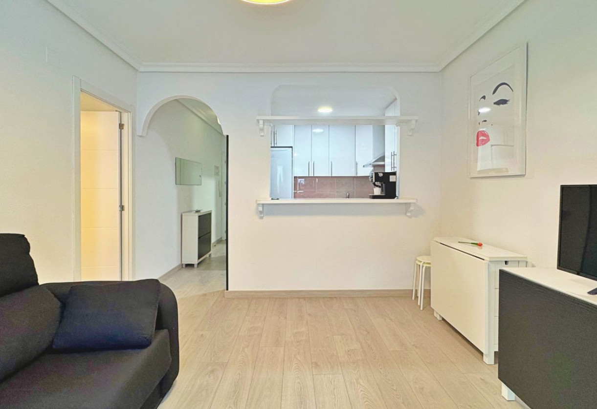Rynek wtórny · Apartment · Torrevieja · La mata
