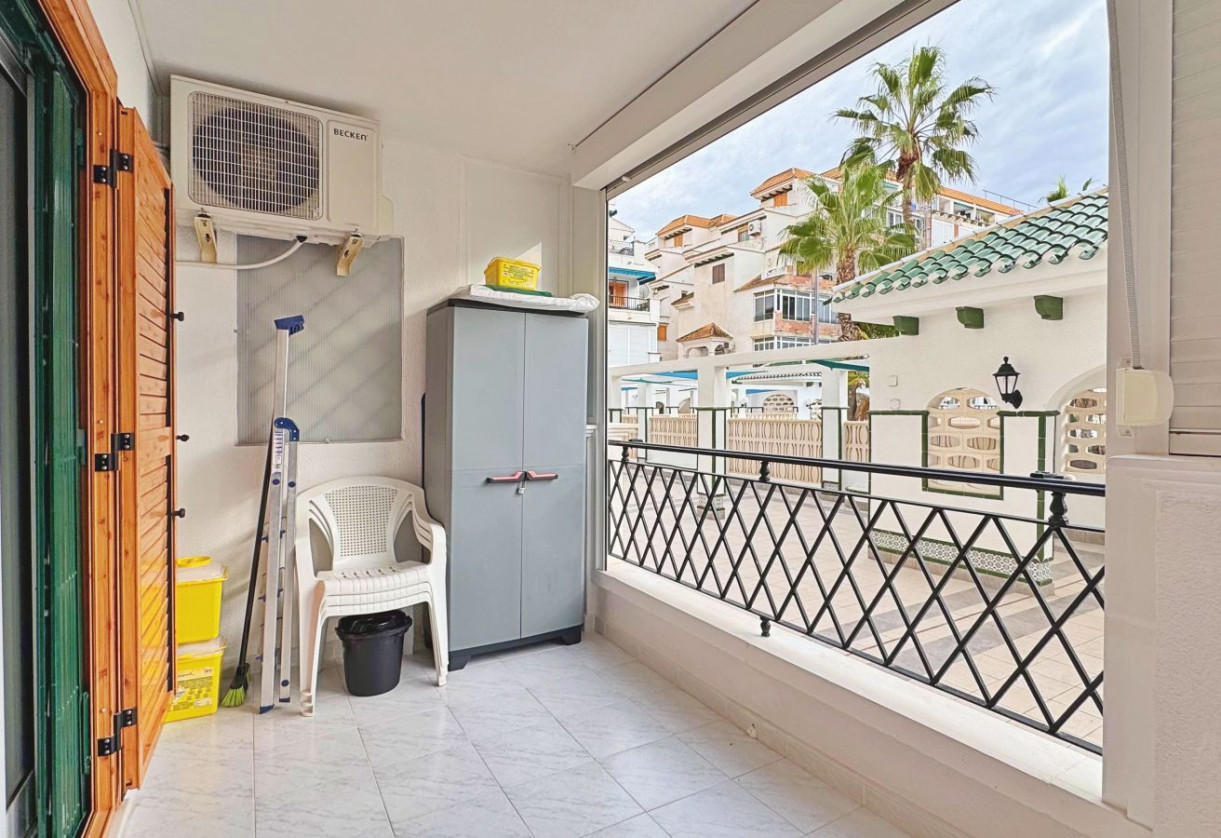 Rynek wtórny · Apartment · Torrevieja · La mata