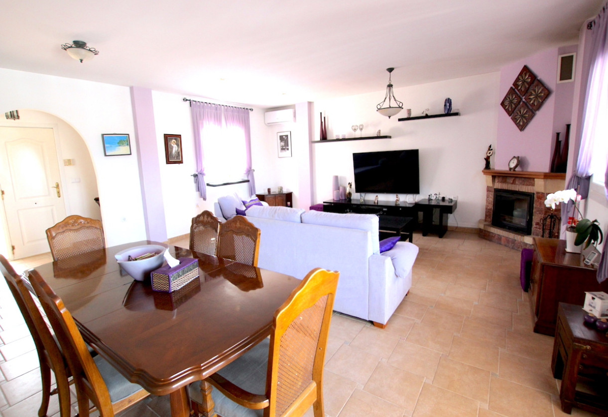 Sale · Villa · Algorfa