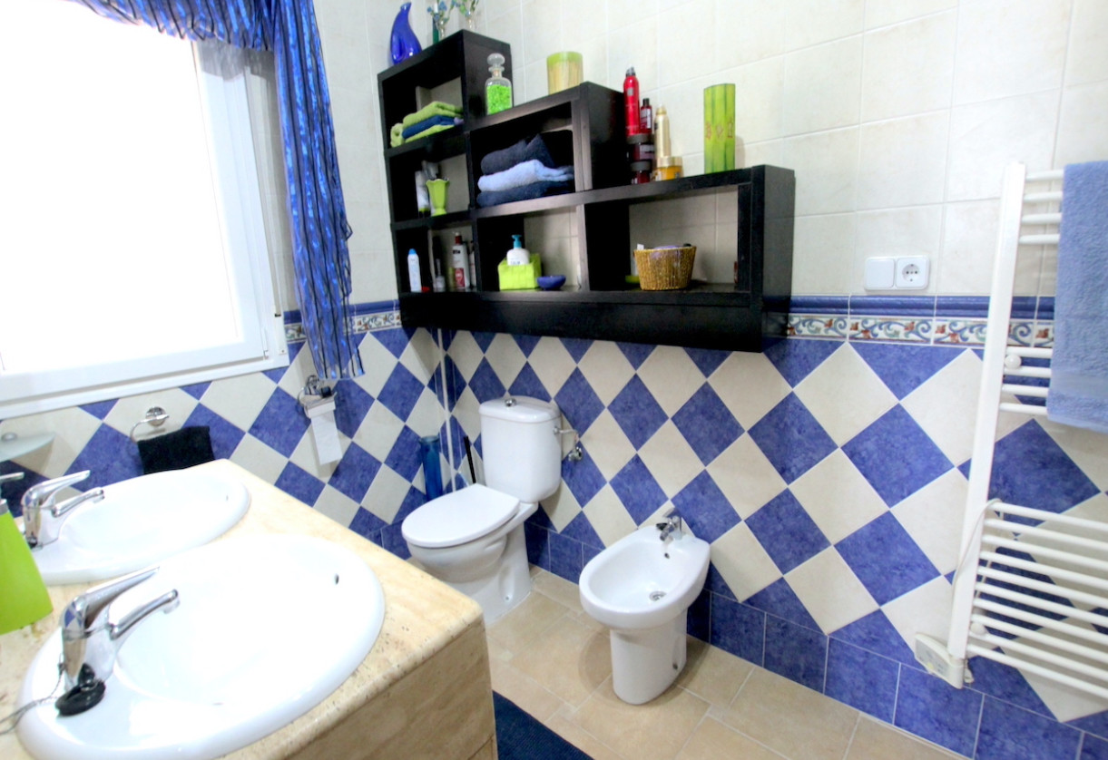 Sale · Villa · Algorfa