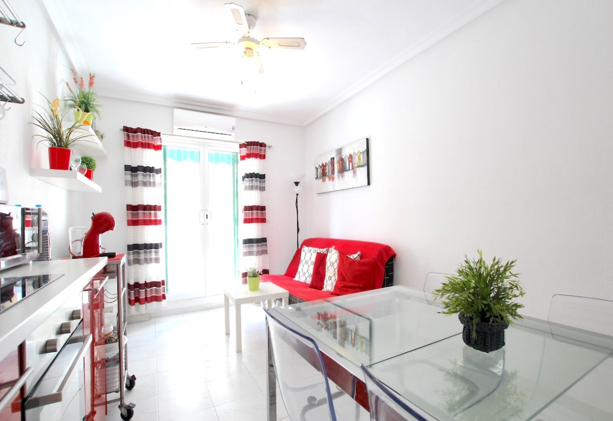 Resale · Apartment · La Mata