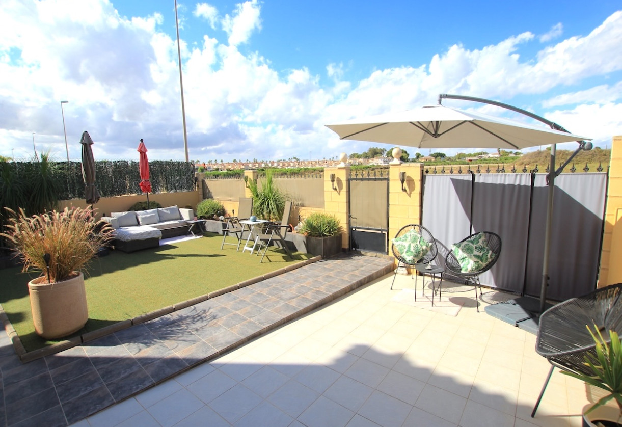 Reventa · Villa · Guardamar - El Raso