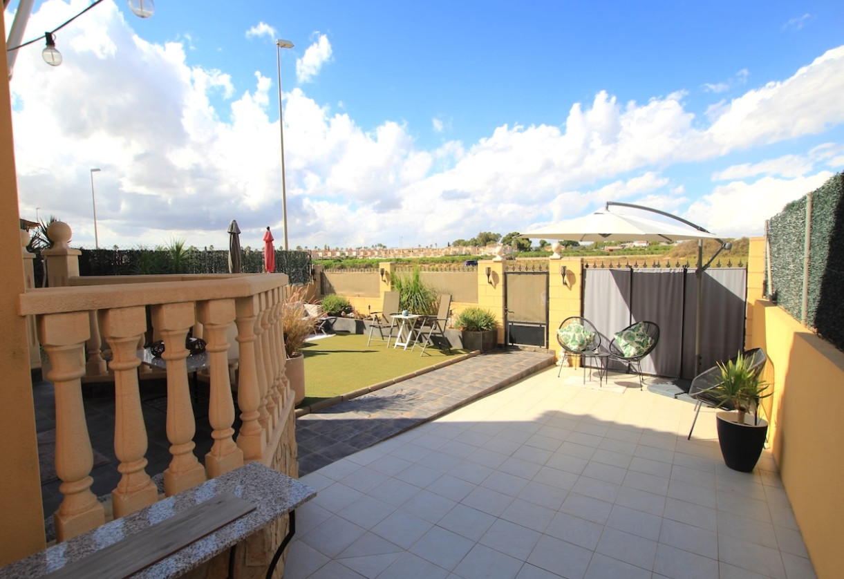 Reventa · Villa · Guardamar - El Raso