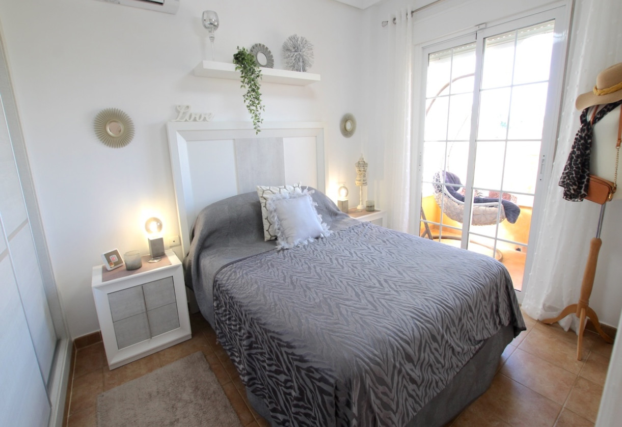 Reventa · Villa · Guardamar - El Raso