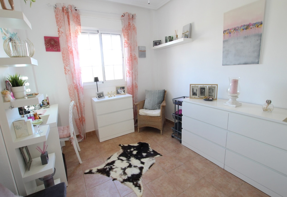 Reventa · Villa · Guardamar - El Raso