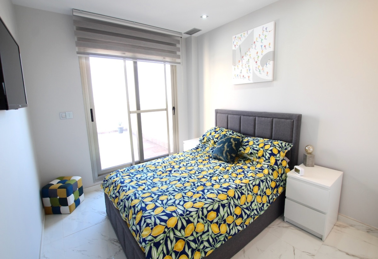 Resale · Villa · Villamartin