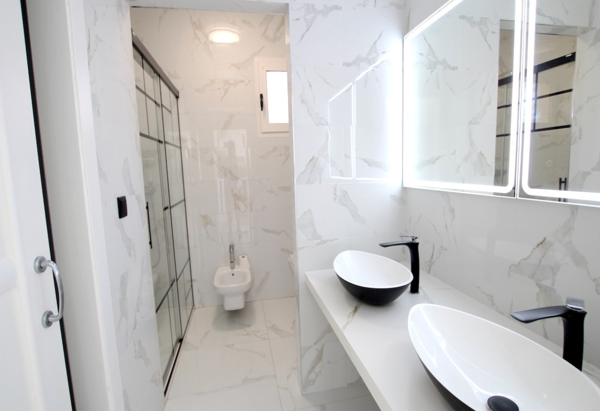 Sale · Villa · Algorfa - Urb. Lo Crispin