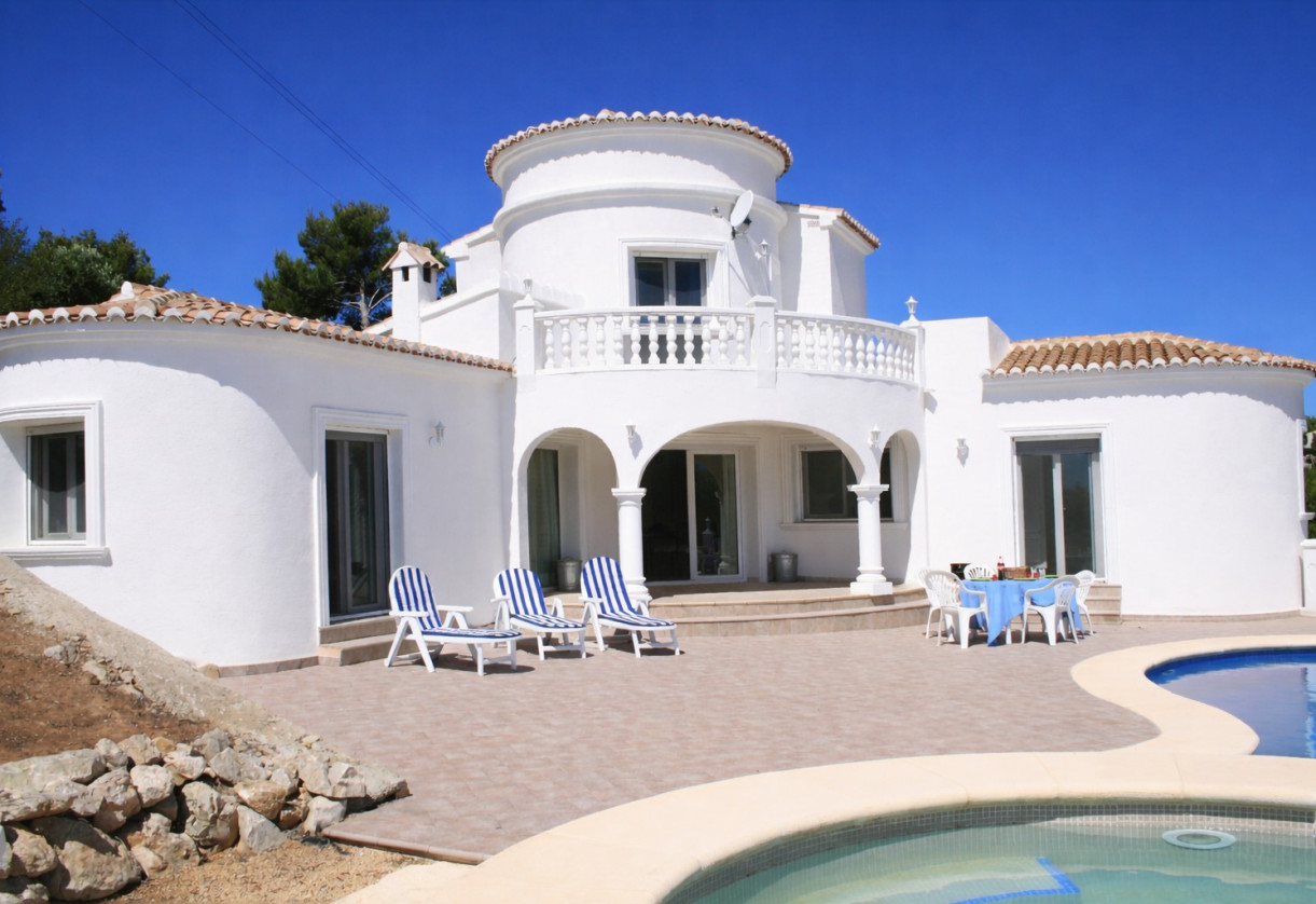 Wynajem krótkoterminowy · Villa · Jávea