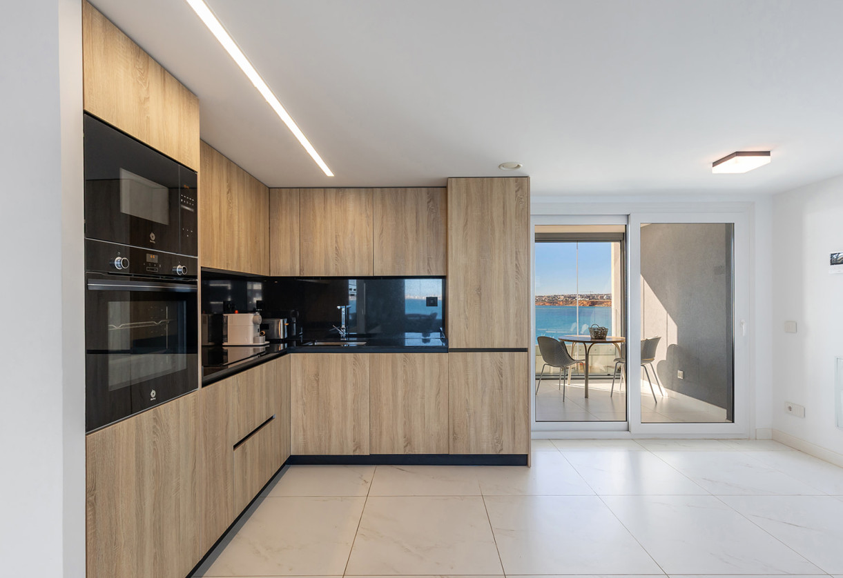 Rynek wtórny · Apartment · Torrevieja · Punta Prima