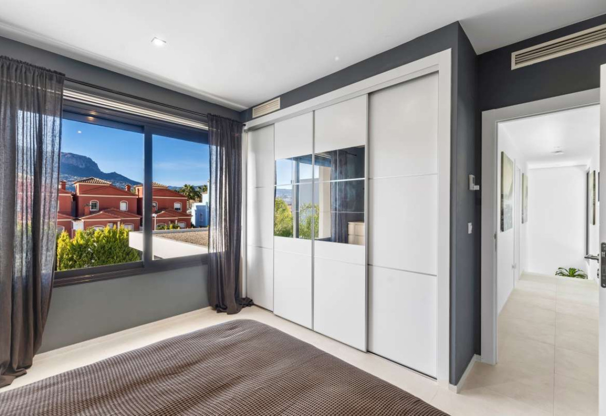 Rynek wtórny · detached house · Calpe