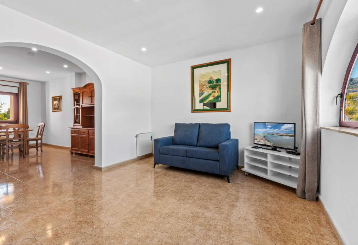Sale · detached house · Calpe