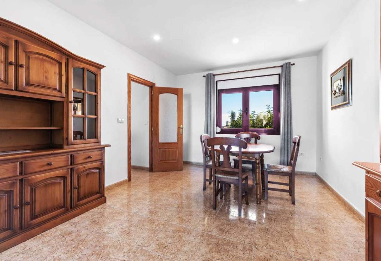 Sale · detached house · Calpe