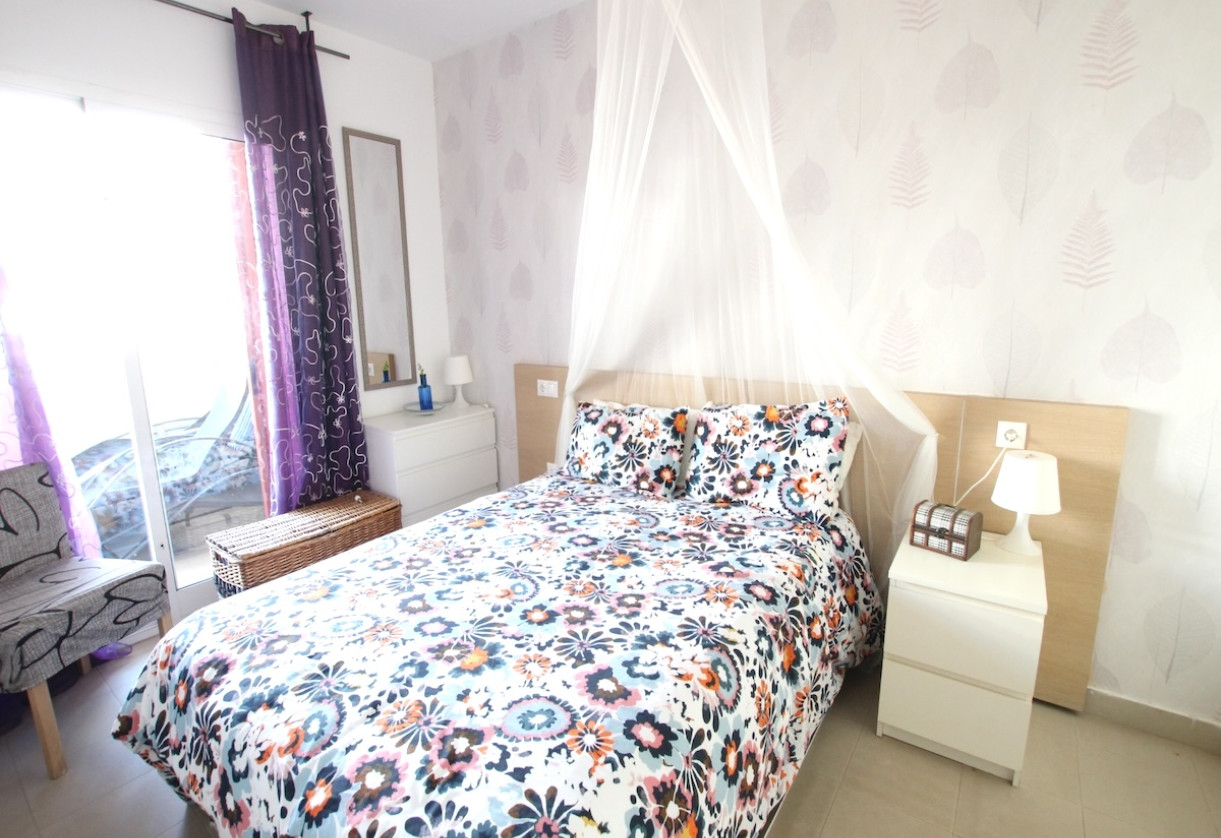 Resale · Apartment · Playa Flamenca