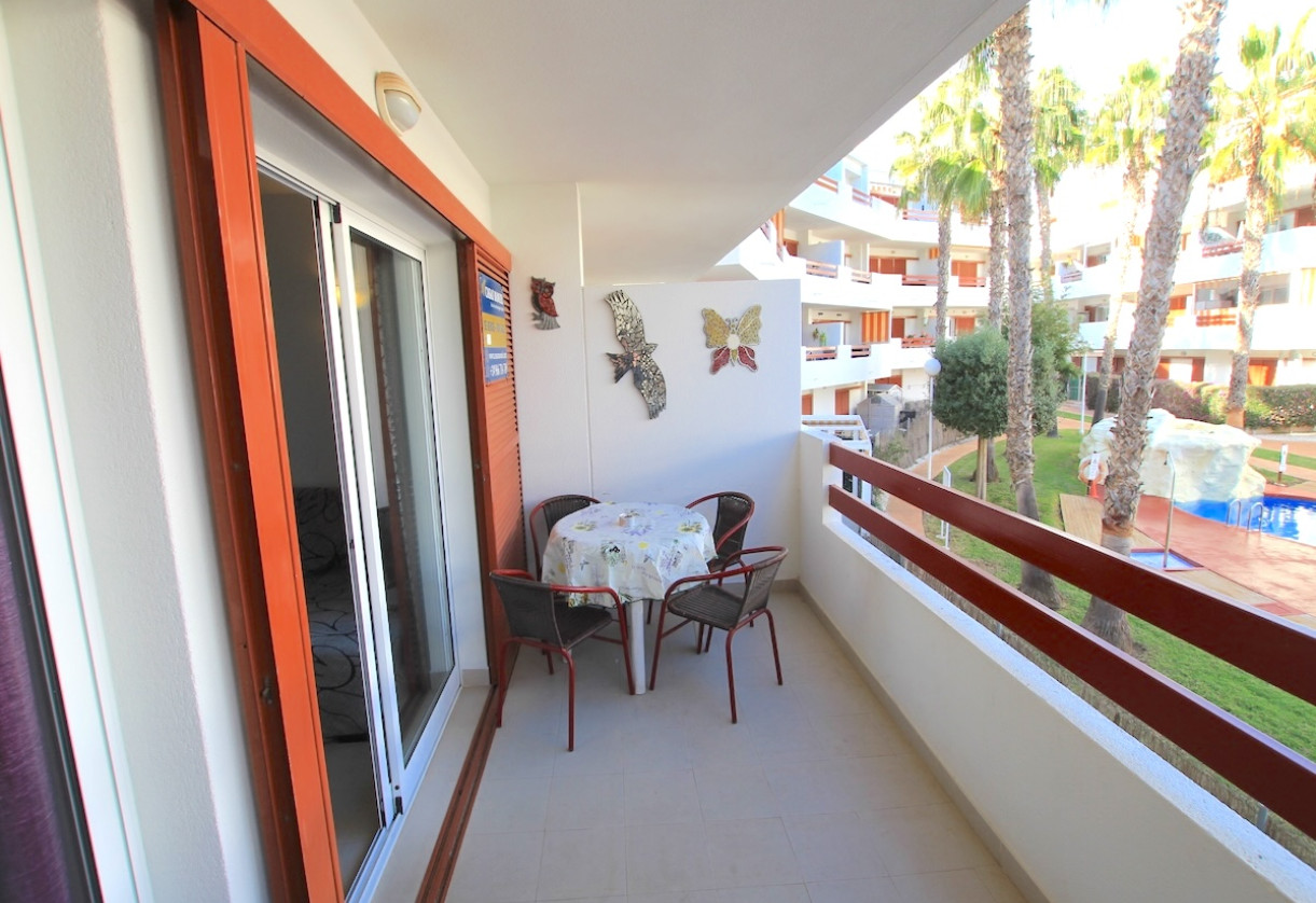 Resale · Apartment · Playa Flamenca