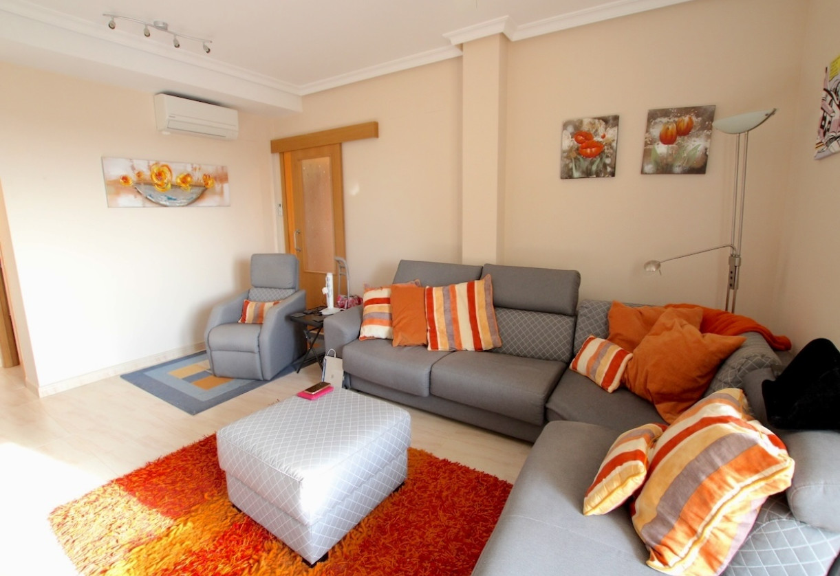Resale · Apartment · Cabo Roig