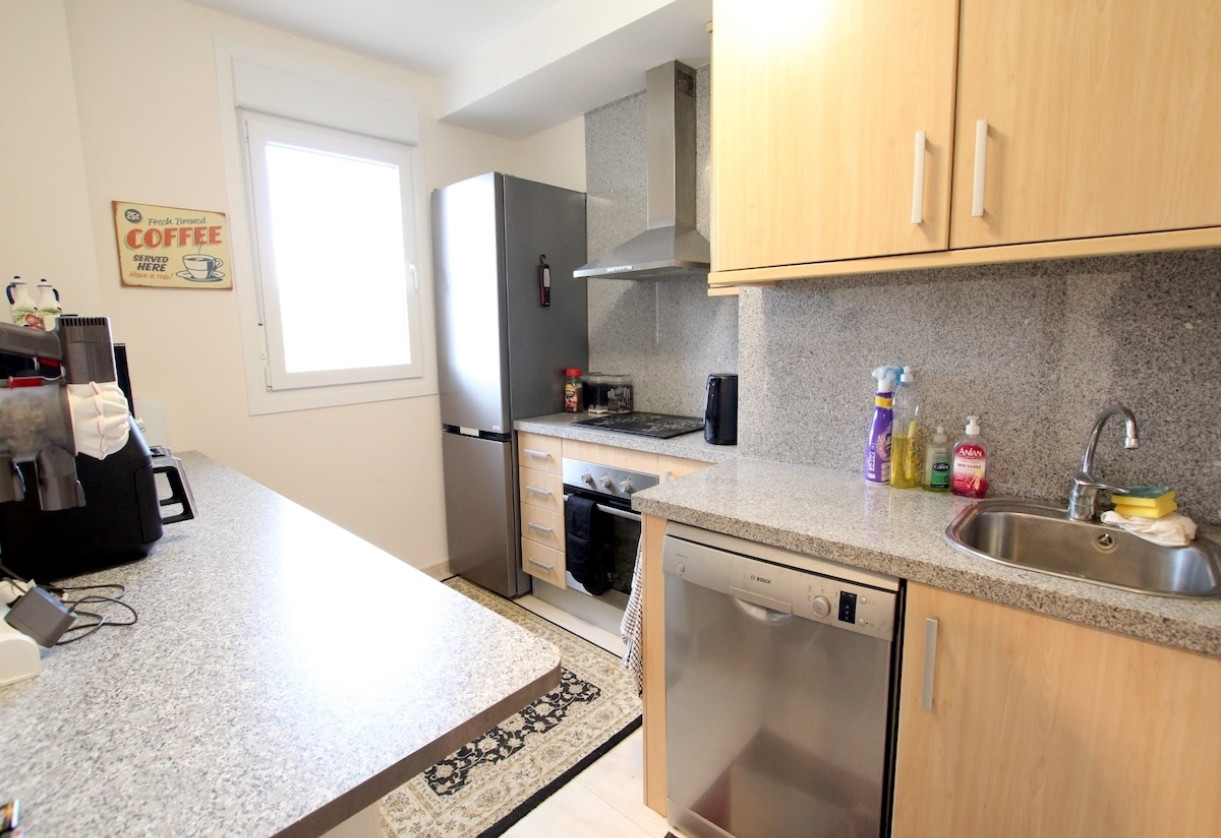 Resale · Apartment · Cabo Roig