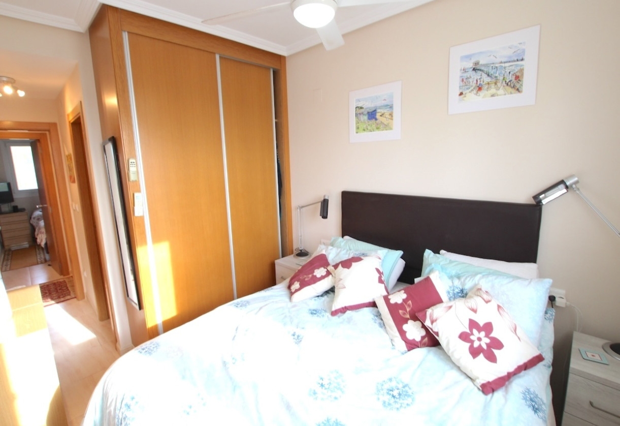 Resale · Apartment · Cabo Roig
