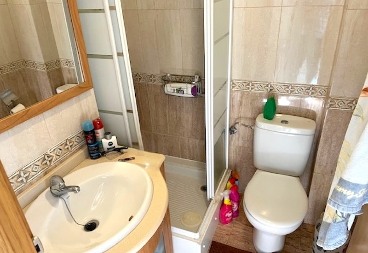 Resale · Apartment · Cabo Roig