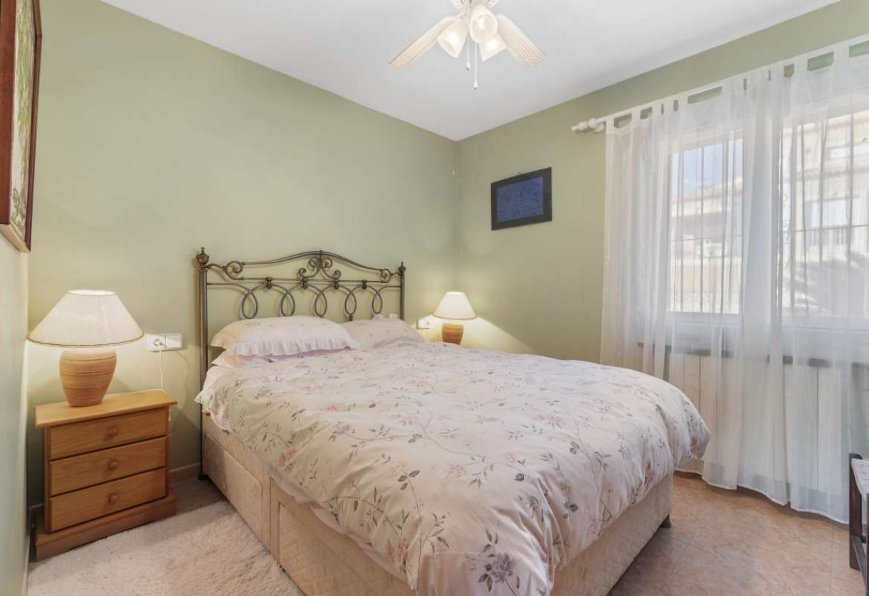 Sale · detached house · Calpe