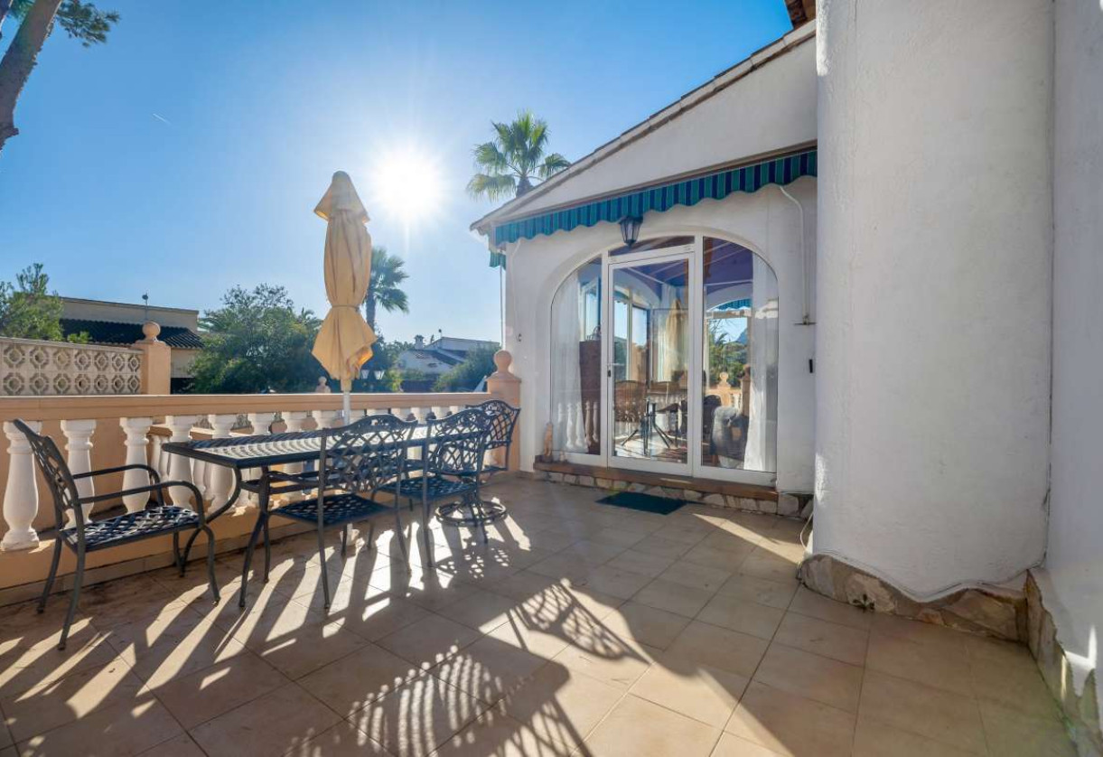 Sale · detached house · Calpe