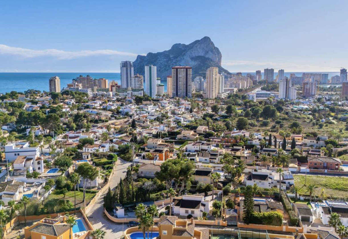 Sale · detached house · Calpe