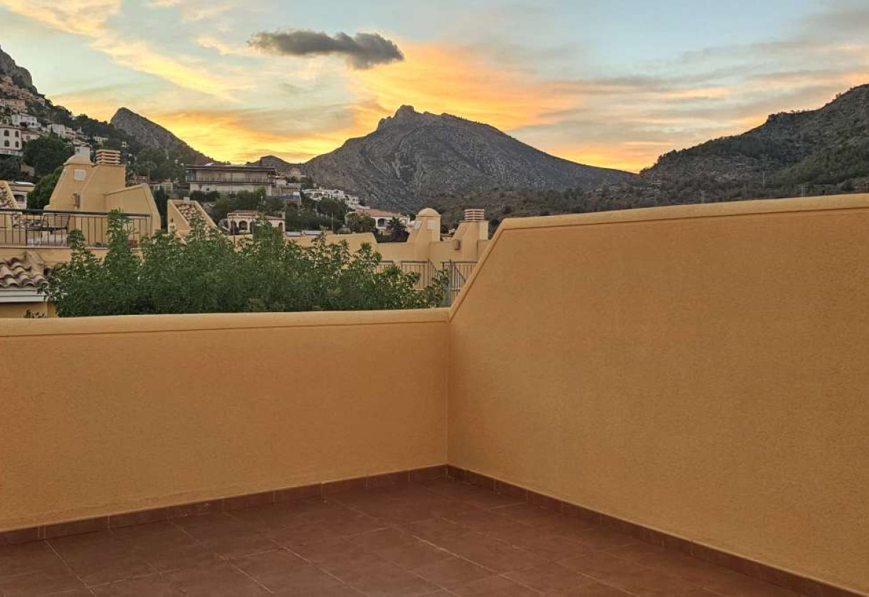 Resale · Townhouse · Calpe