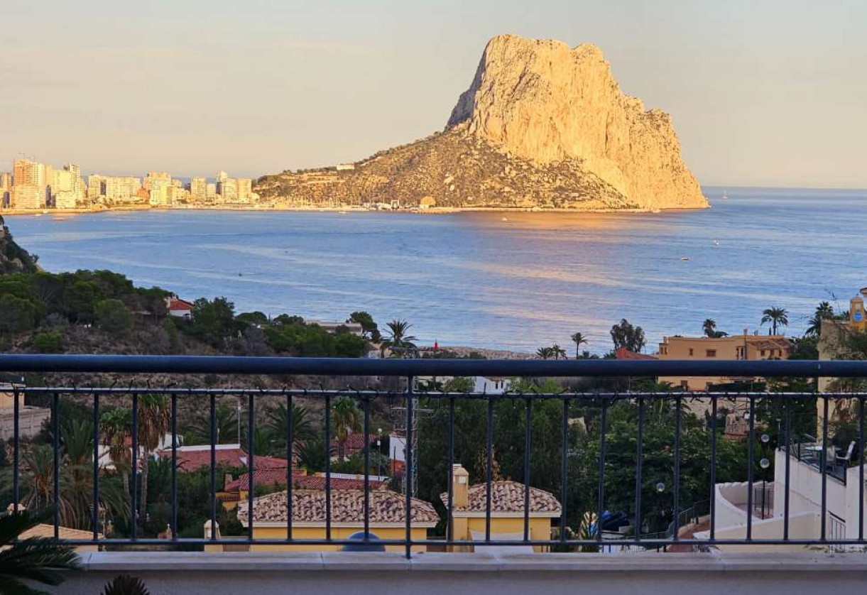 Resale · Townhouse · Calpe