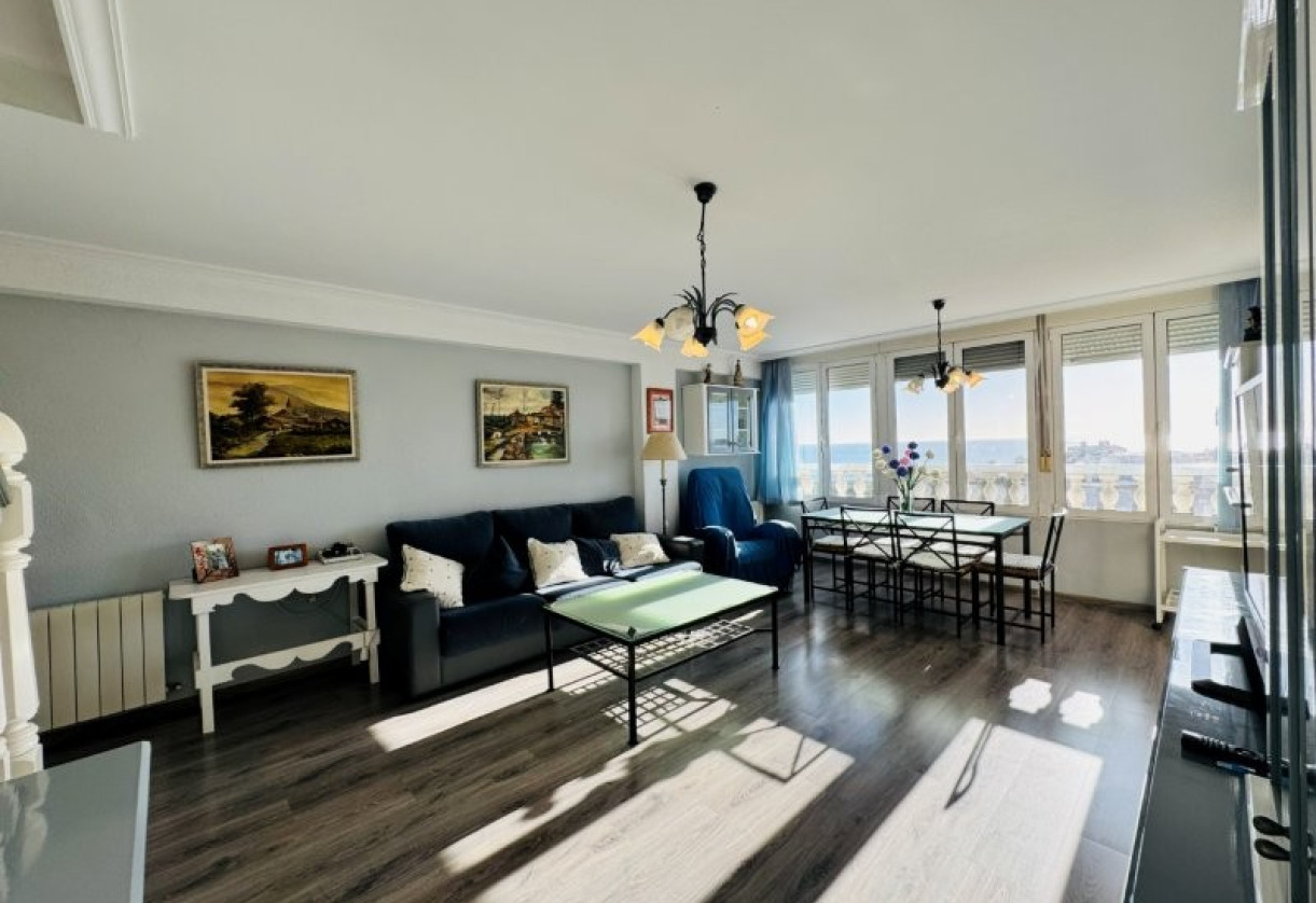 Rynek wtórny · penthouse · La Mata · Alanis