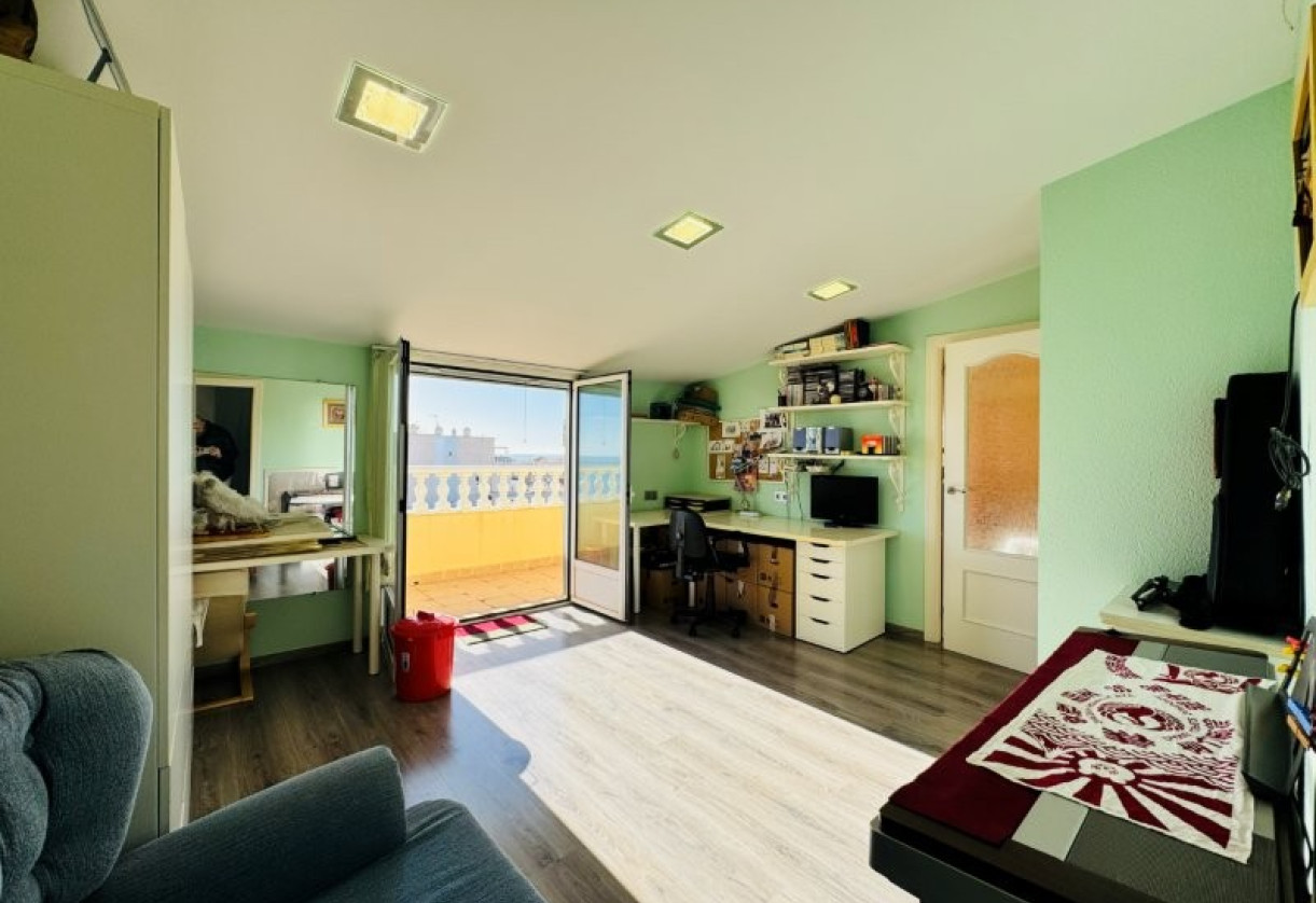 Rynek wtórny · penthouse · La Mata · Alanis