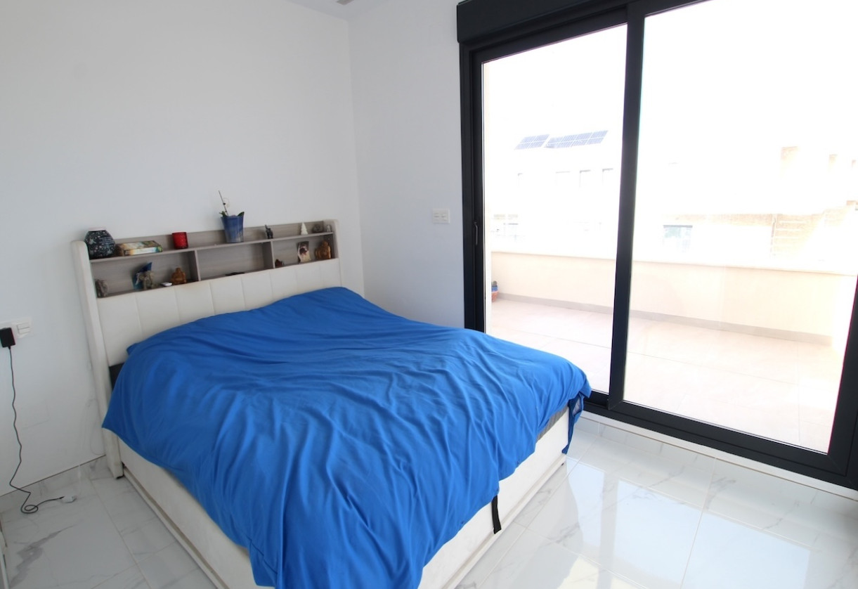 Sale · Villa · Los Montesinos - La Herrada