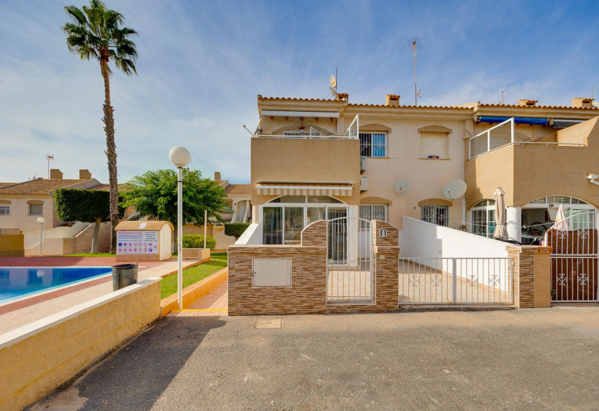 Rynek wtórny · Bungalows Planta Baja · Torrevieja · AGUAS NUEVAS