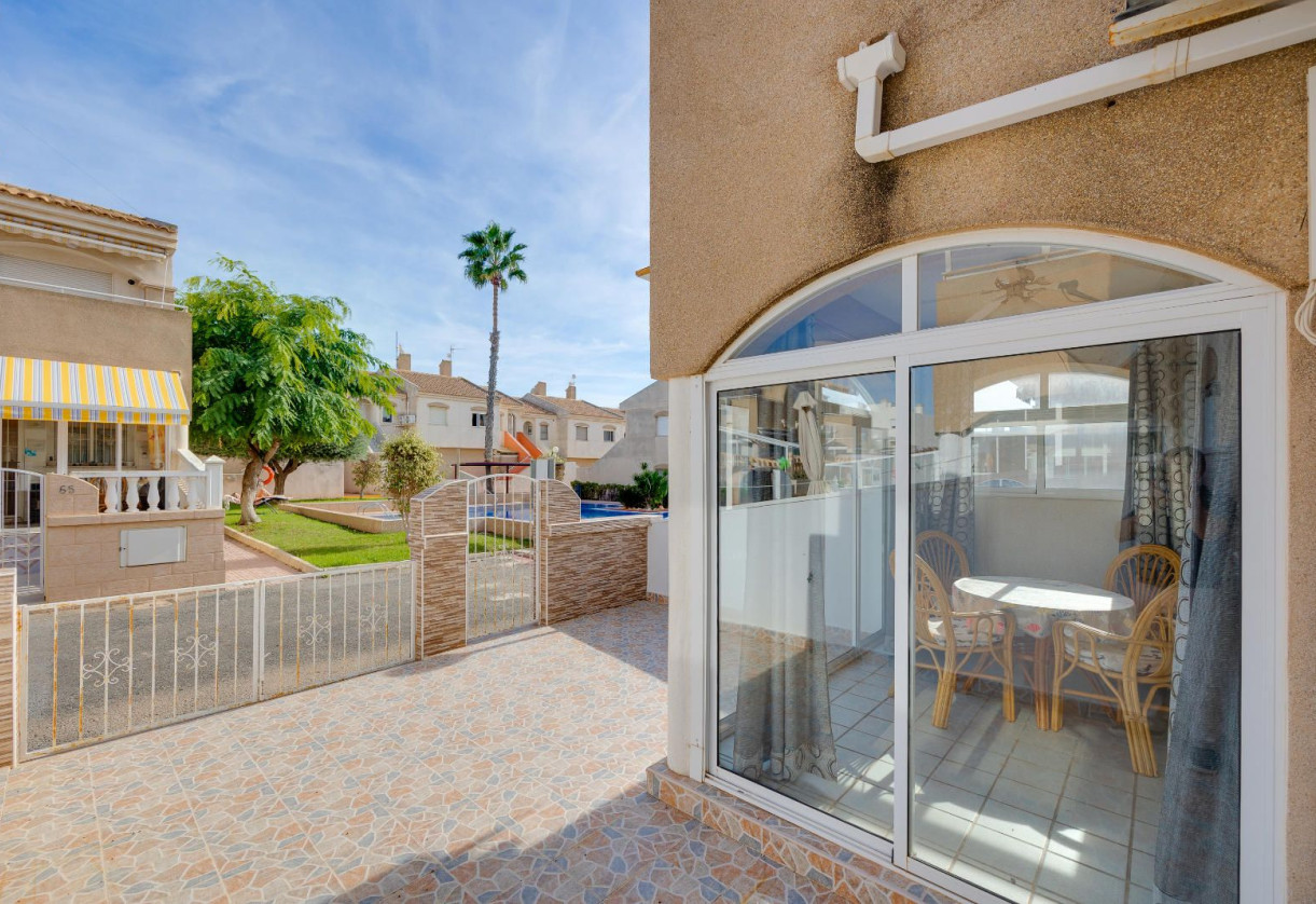 Rynek wtórny · Bungalows Planta Baja · Torrevieja · AGUAS NUEVAS