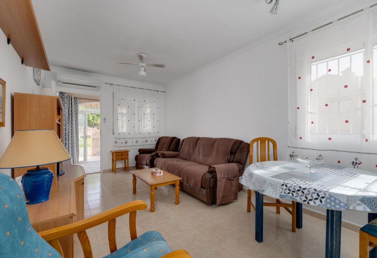 Rynek wtórny · Bungalows Planta Baja · Torrevieja · AGUAS NUEVAS