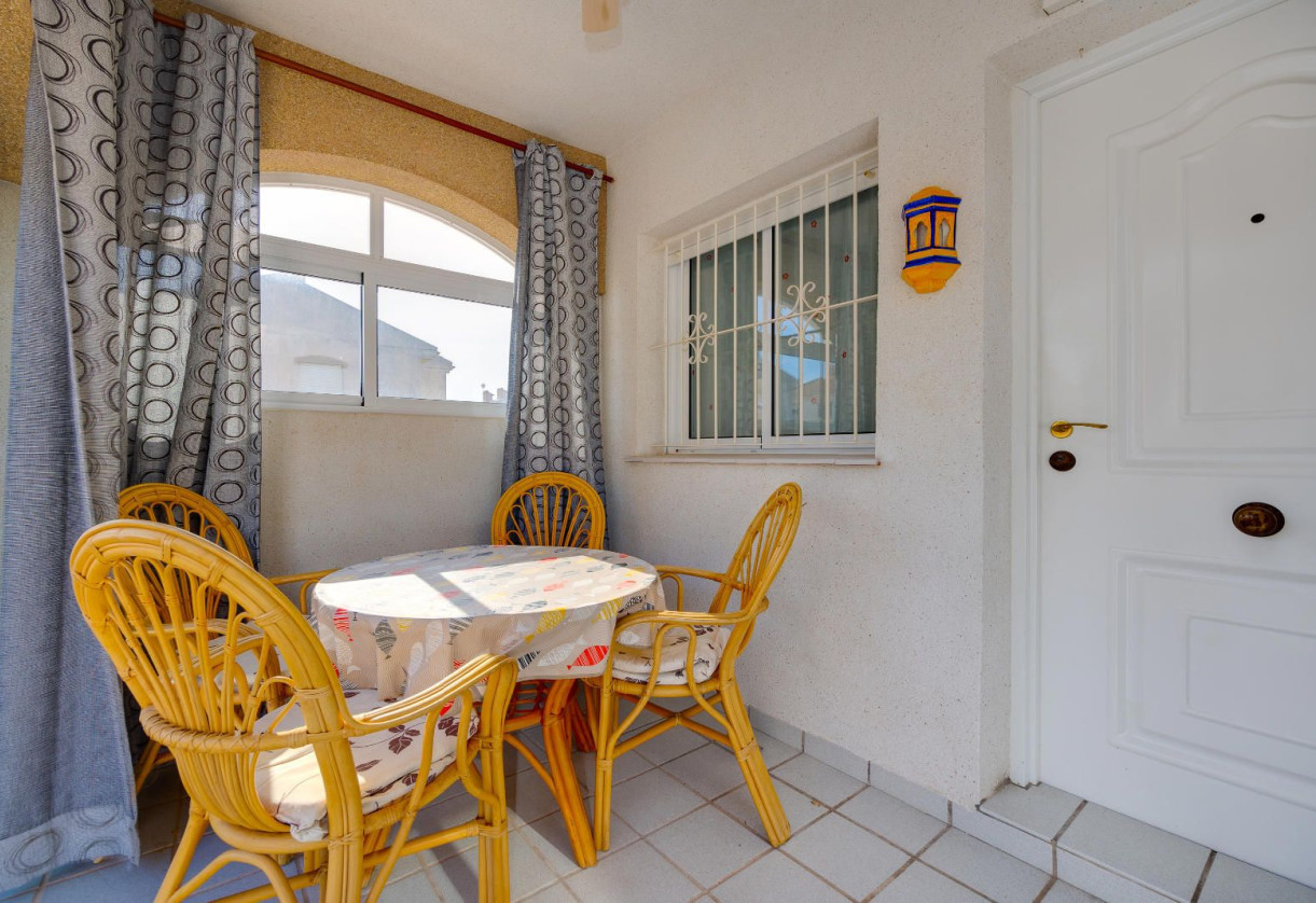 Rynek wtórny · Bungalows Planta Baja · Torrevieja · AGUAS NUEVAS