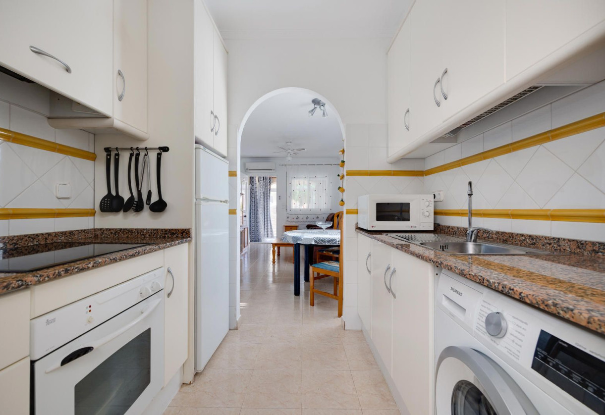 Rynek wtórny · Bungalows Planta Baja · Torrevieja · AGUAS NUEVAS