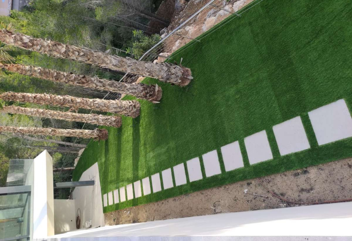 Resale · detached house · Altea