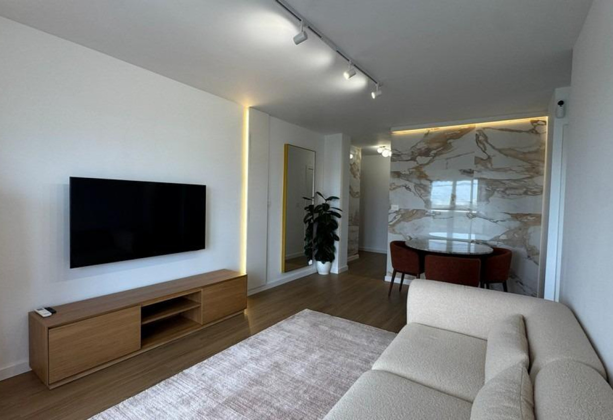 Rynek wtórny · Apartment · Torrevieja · Punta prima