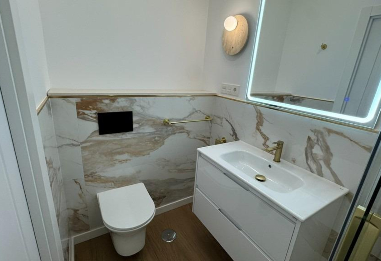 Rynek wtórny · Apartment · Torrevieja · Punta prima