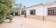 Sale · 3 Detached Villas · Hondón de las Nieves