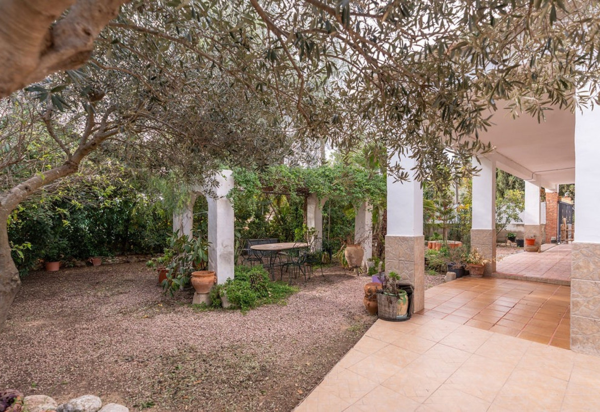 Sale · 3 Detached Villas · Hondón de las Nieves