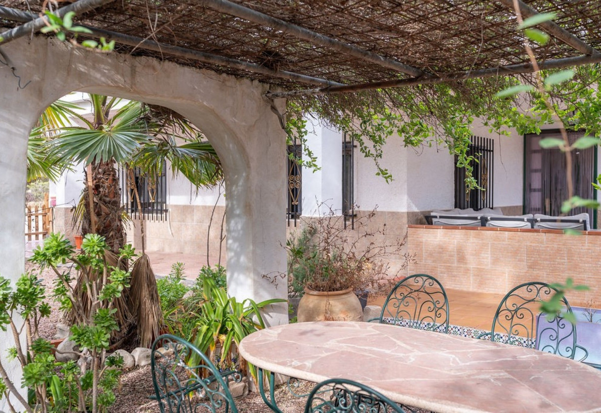 Sale · 3 Detached Villas · Hondón de las Nieves