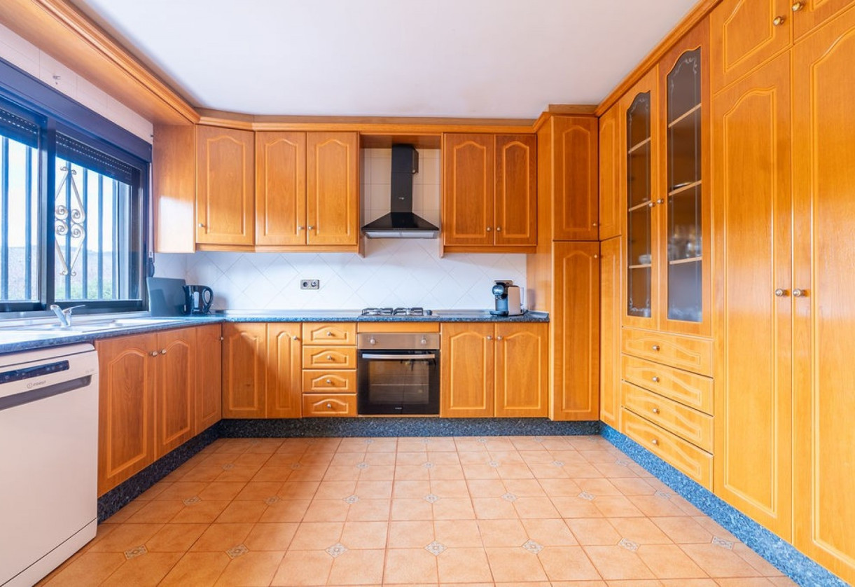 Sale · 3 Detached Villas · Hondón de las Nieves