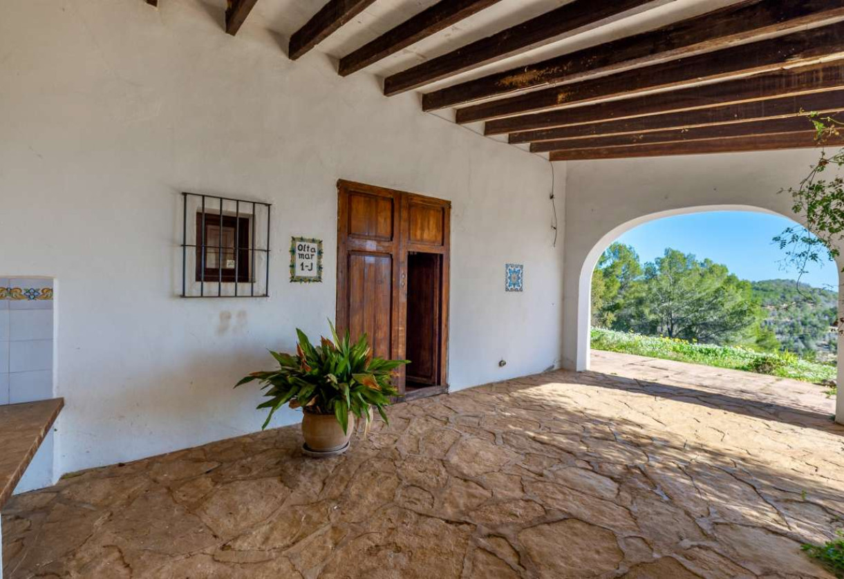 Sale · detached house · Calpe