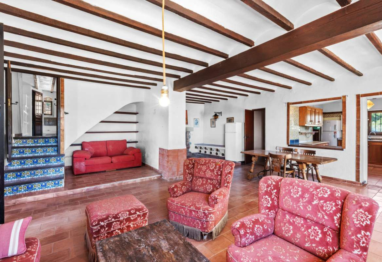 Sale · detached house · Calpe